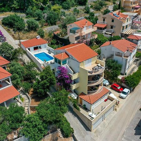 Apartments Villa Nea Leona Trogir Eksteriør bilde